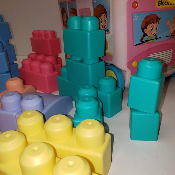 New 35pc Blocks Pull Wagon - Picture 13 of 15